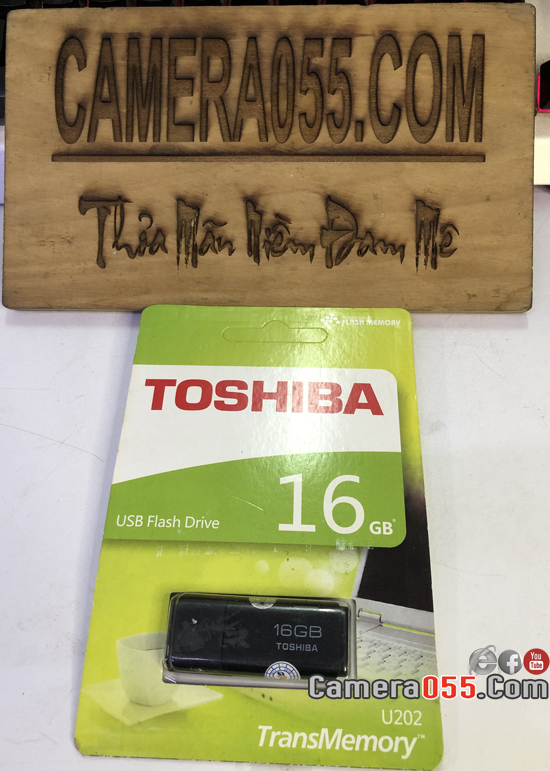 USB Toshiba 16 GB Hayabusa- White – USB 2.0, 16gb tốc độ 2.0, nắp trượt, vỏ nhựa, màu đen