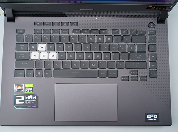 Laptop Asus ROG Strix G15 G513IC-HN002T / Ryzen 7-4800H / Ram 8GB / 512GB / RTX 3050 4GB / 15.6 inch FHD